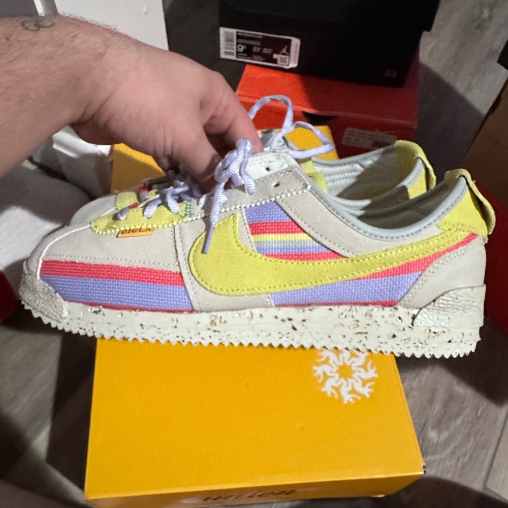 Nike Cortez Union “ LEMONADE “